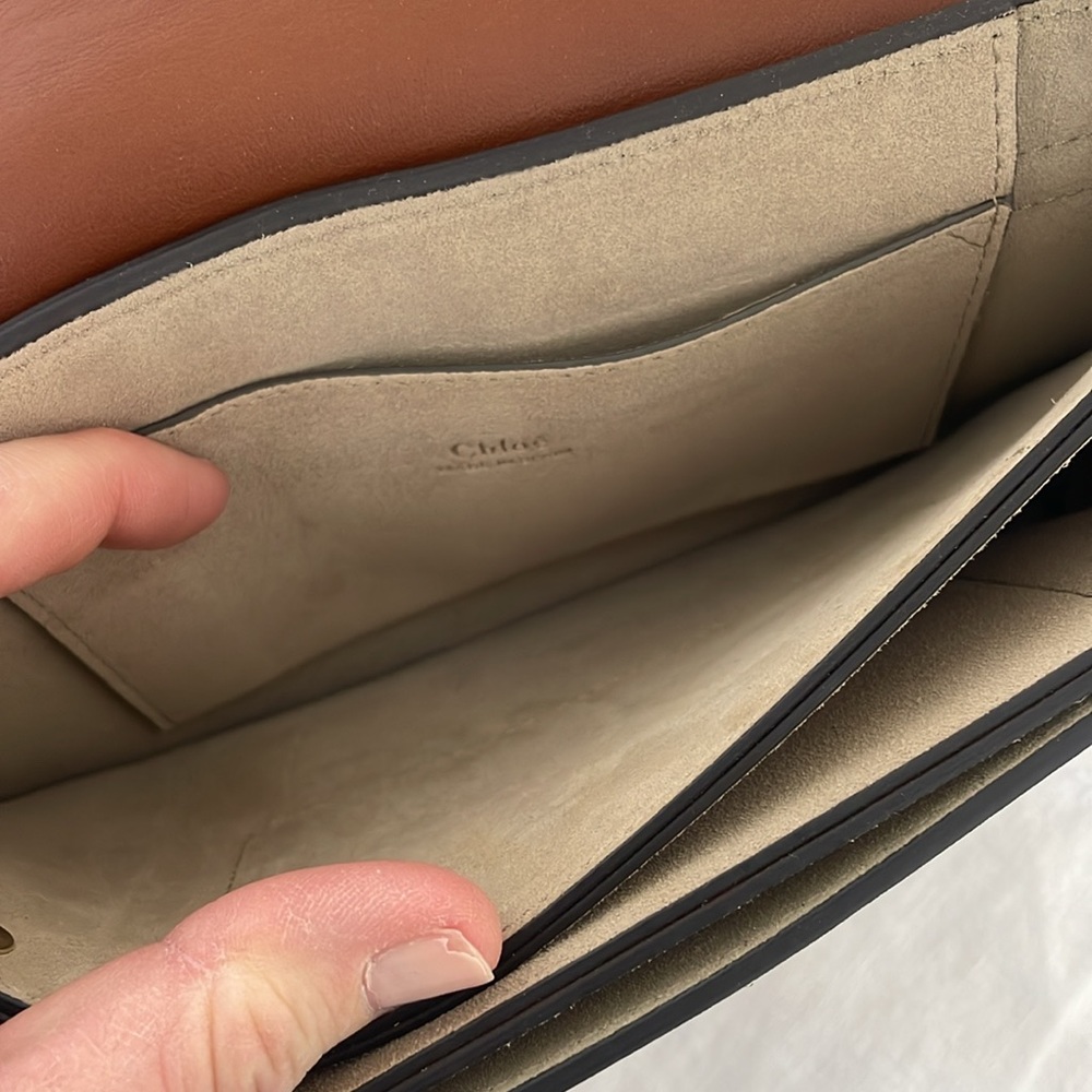 Chloe Faye Crossbody Brown Leather - Picture 8 of 10